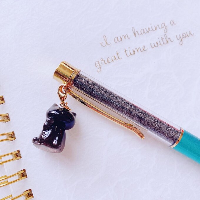 ギベオンのまねきねこチャーム